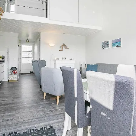 Holiday Xix *